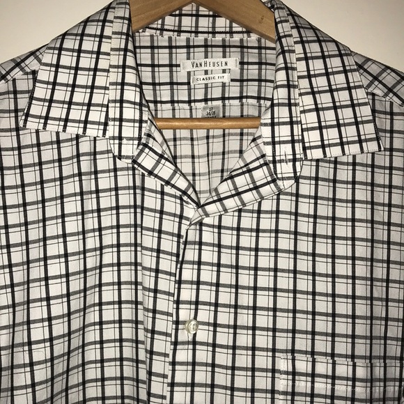 Van Heusen Button Down Dress Shirt Long Sleeve - Picture 5 of 8